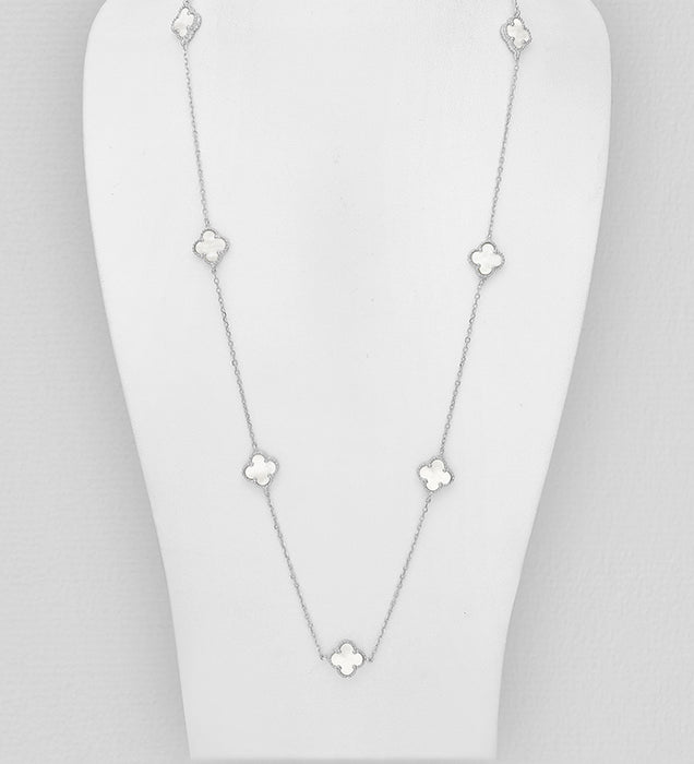 MOTHER OF PEARL CLOVER CHAIN NECKLACE