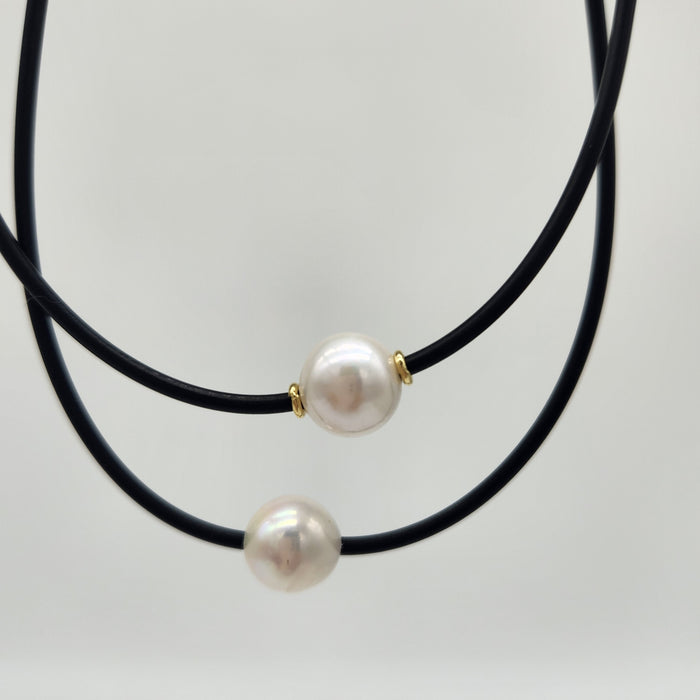 Neoprene & Pearl Choker