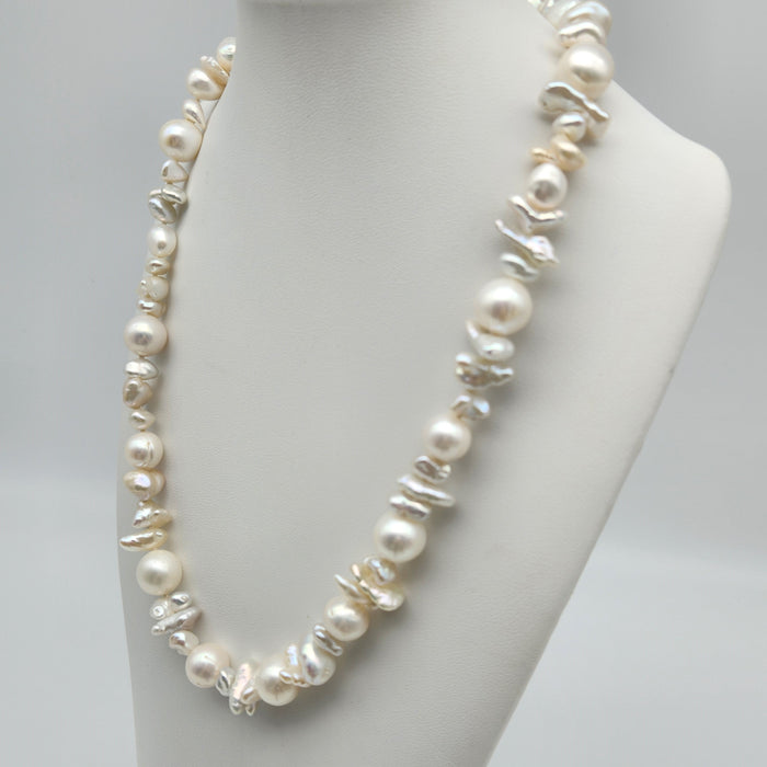 PEARL TREASURE STRING OF CULTURED & KESHI