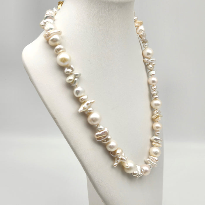 PEARL TREASURE STRING OF CULTURED & KESHI