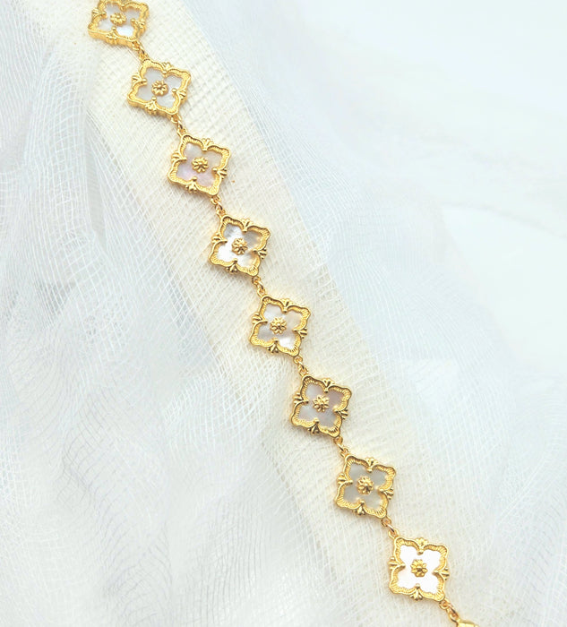 GOLD PLATED MOTHER OF PEARL LINK BRACELET