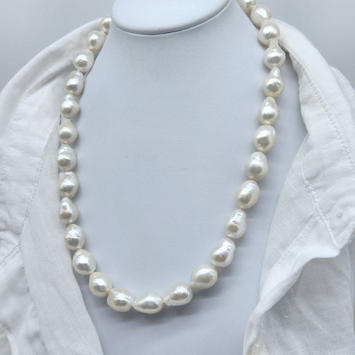 BAROQUE PEARL STRAND