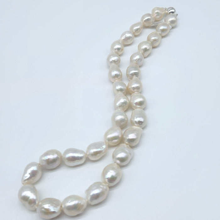 BAROQUE PEARL STRAND