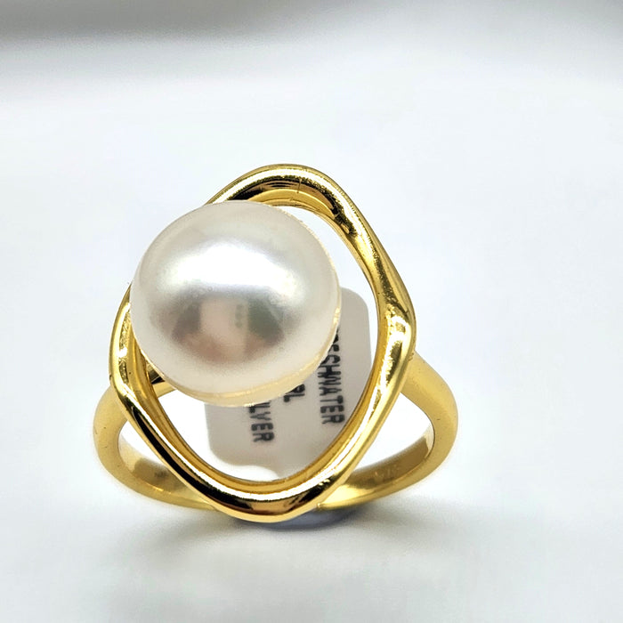 ORGANIC PEARL RING