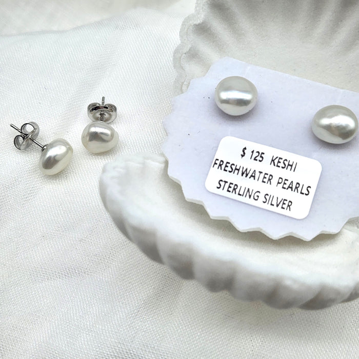 KESHI PEARL STUDS