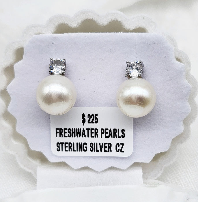 CUBIC ZIRCONIA STUDS WITH ROUND FRESHWATER PEARLS
