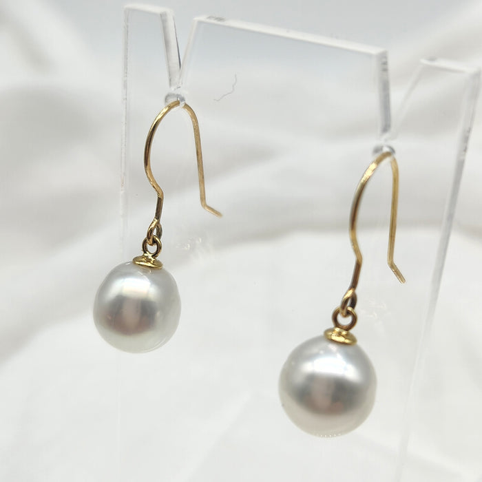 9ct YELLOW GOLD FRENCH HOOK WITH AUSTRALIAN SOUTH SEA PEARLS