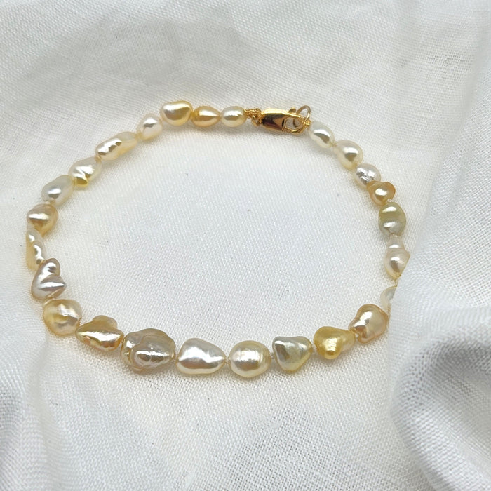 RARE SOUTH SEA KESHI PEARL BRACELET