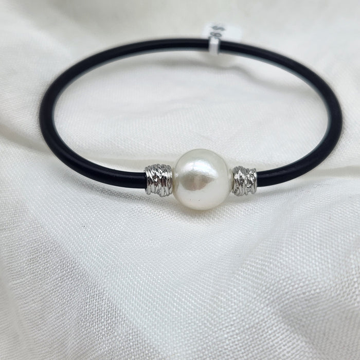 3mm NEOPRENE PEARL BANGLE