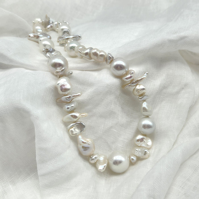CULTURED & KESHI PEARL STRAND