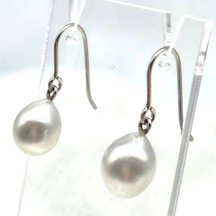 AUSTRALIAN SOUTH SEA PEARLS, STERLING SILVER FRENCH HOOKS