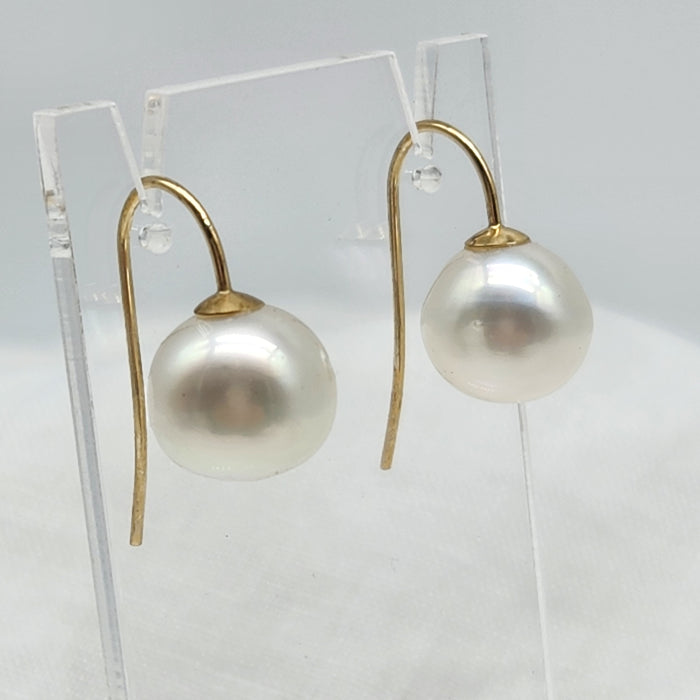 AUSTRALIAN SOUTH SEA PEARL FIXED HOOK EARRINGS