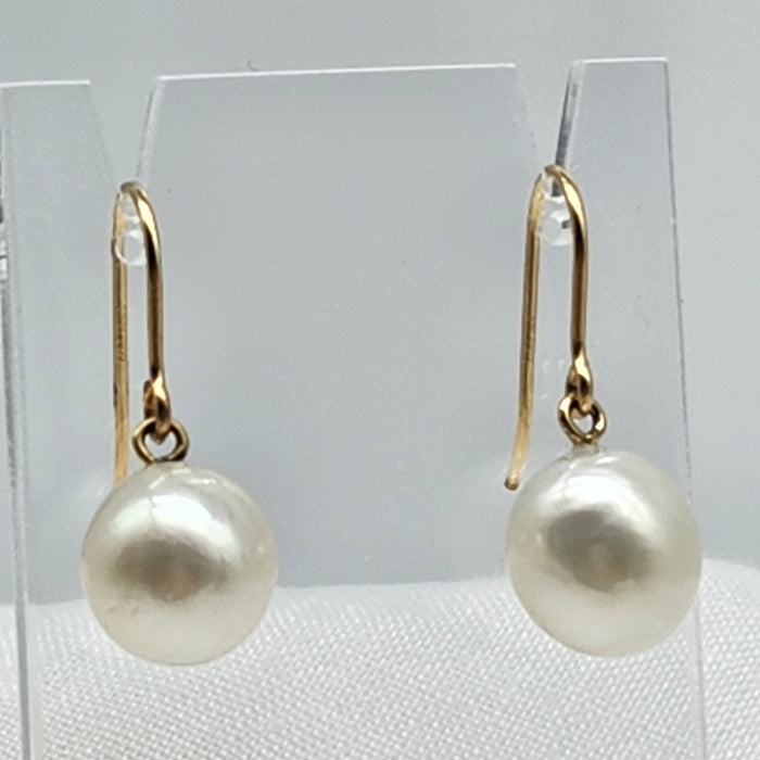AUSTRALIAN SOUTH SEA PEARLS, 14/20 GOLD FILLED SETTINGS