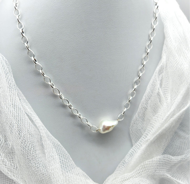 BAROQUE PEARL OVAL BELCHER CHAIN NECKLACE