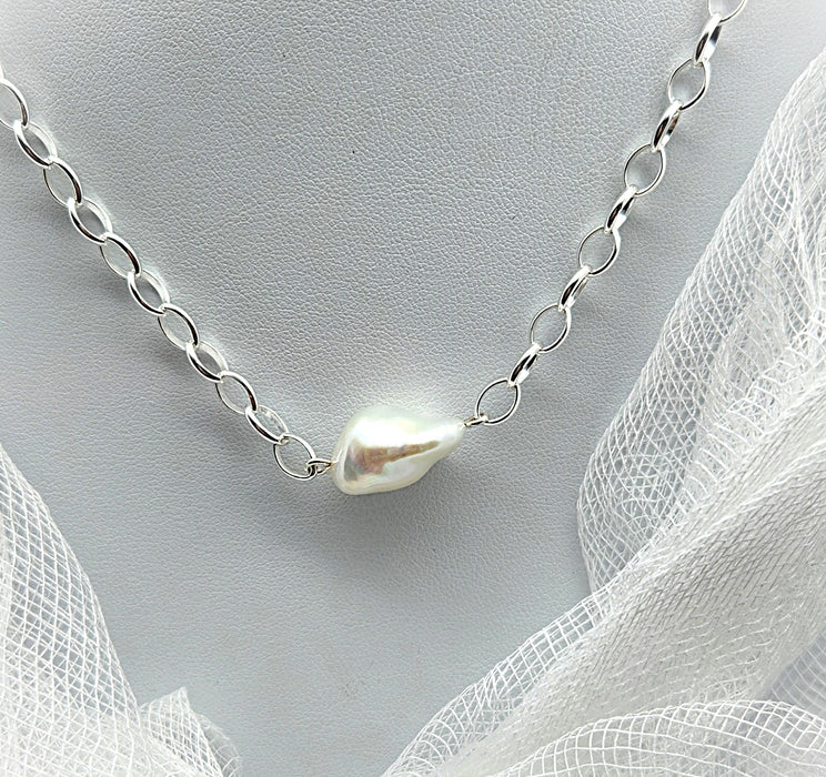 BAROQUE PEARL OVAL BELCHER CHAIN NECKLACE