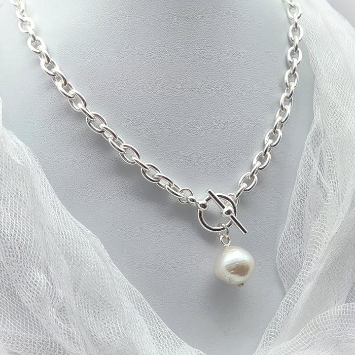 AUSTRALIAN SOUTH SEA PEARL HEAVY STERLING SILVER SHACKLE NECKLACE