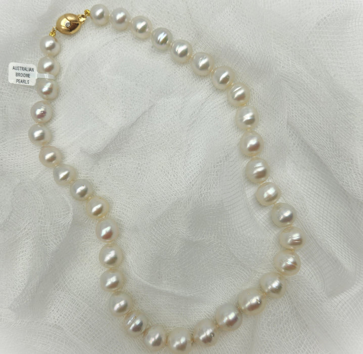 AUSTRALIAN SOUTH SEA CULTURED PEARL STRAND