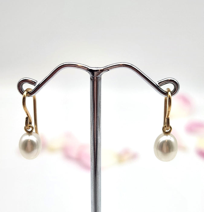 GOLD FILLED SMALL FRENCH HOOK PEARL EARRINGS
